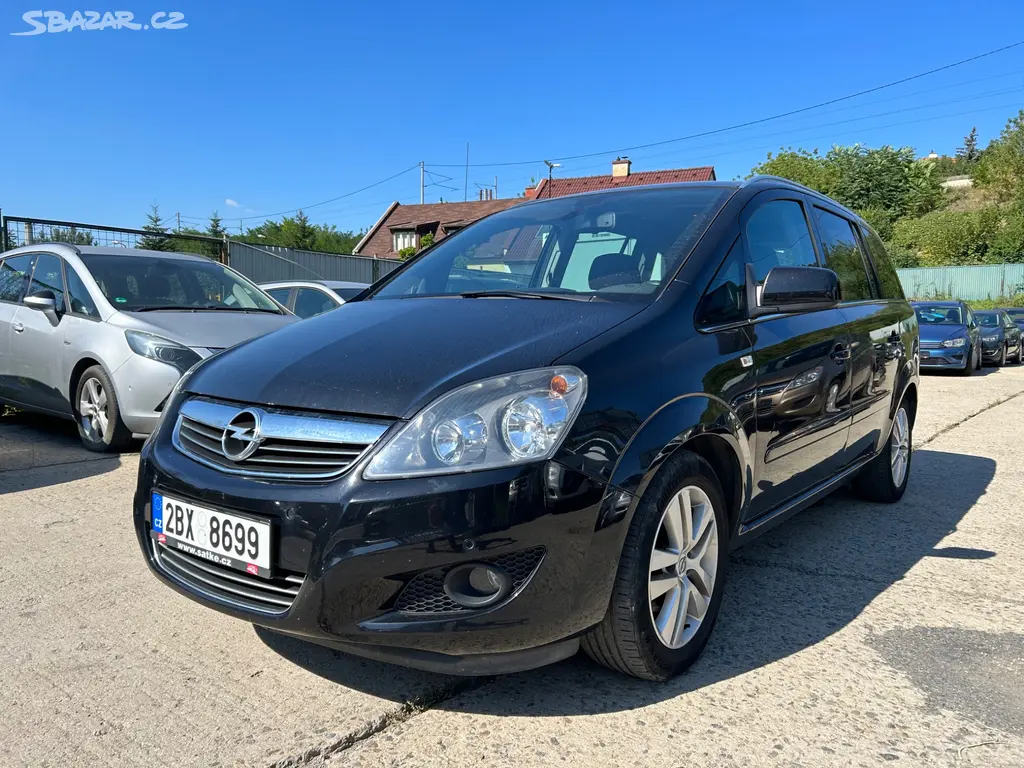 Opel Zafira, 1,8 16V, SPORT, 7míst, tažné